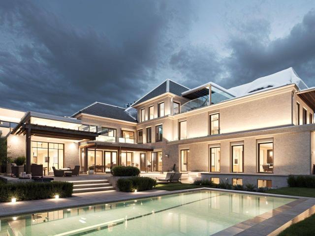Grand Suite – Großzügiges Wohnen mit drei Masterbedrooms und Gartenpool