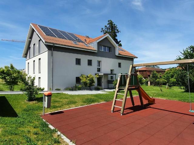 Grandcour Appartement meublé 3.5 pièces au dernier étage