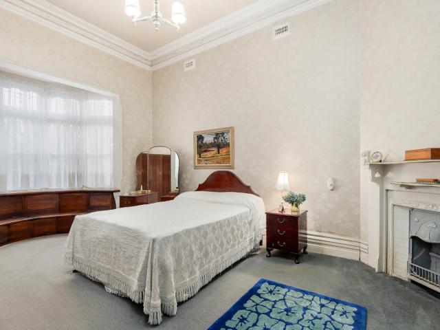 Grandeur and Elegance in the Gascoigne Estate