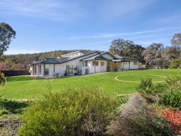 Grandeur in Greenleigh