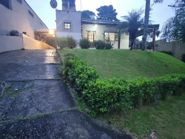Grande Casa Avarandada