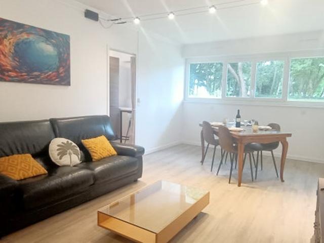 Grande chambre dispo dans coloc sympa & cosy