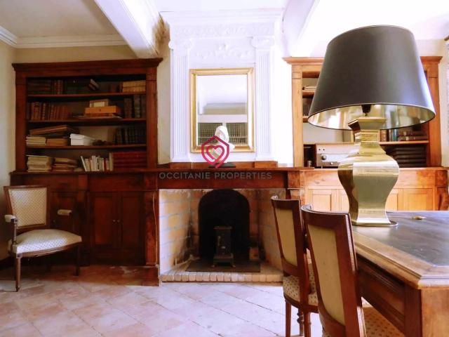 Grande Demeure de Charme au coeur d'un Village Médiéval 303m² Castelnaudary