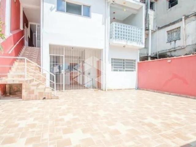 Grande oportunidade na Vila Madalena Duas casas no mesmo terreno