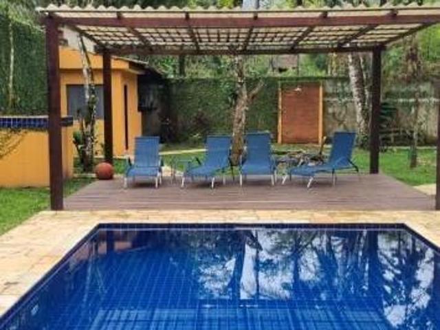 Grande oportunidade lindo imovel a venda em Camburi bairro Piavu com 4 belas suítes piscina terreno