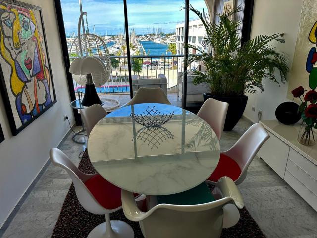 Grande Motte superbe P3 avec extérieurs, vue port et mer