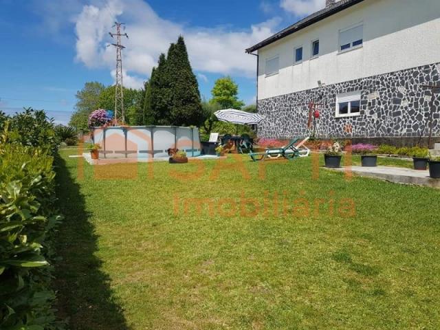 Moradia T6, Fragoso Barcelos