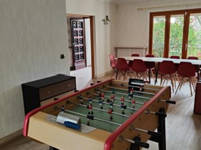 Grande maison meublée avec jardin