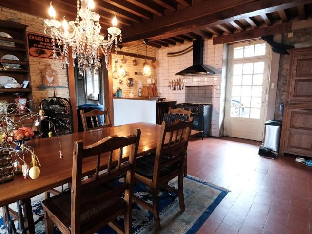 Grande maison avec vue imprenable à vendre dans le Morvan