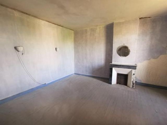 Grande maison à rénover