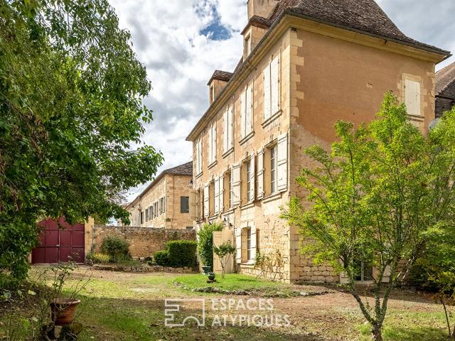 Grande maison bourgeoise au coeur d'une bastide