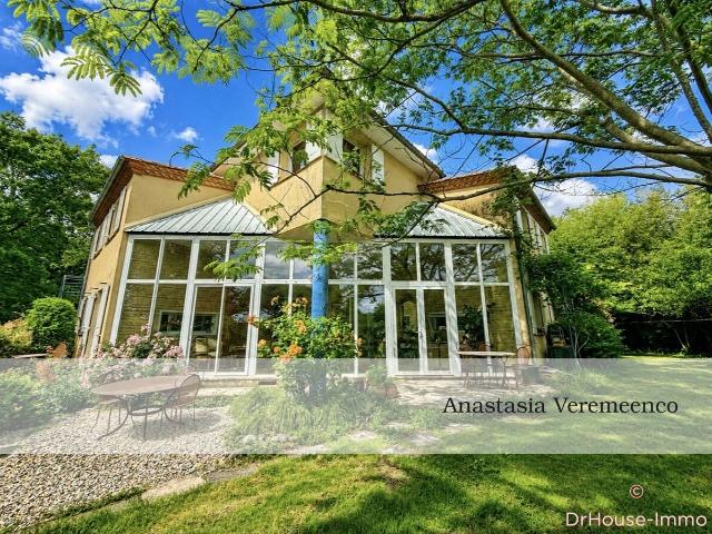 Grande maison d'architecte, jardin, piscine