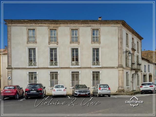Grande Maison de Maître avec Piscine Intérieure et potentie. 433m² Azille