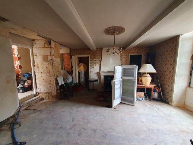 Grande maison de caractère à rénover – 185 m² – Mareuil en Périgord 24340