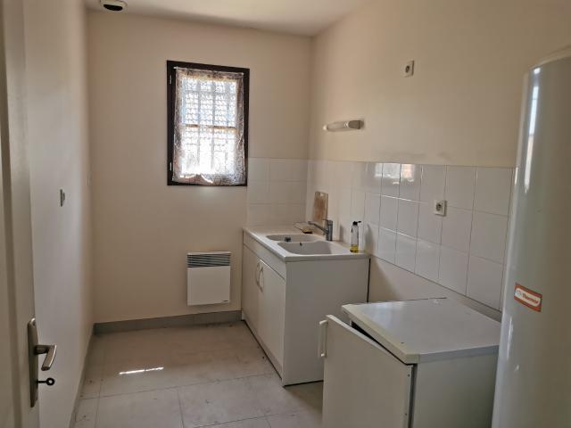 GRANDE MAISON DE PLAIN PIED