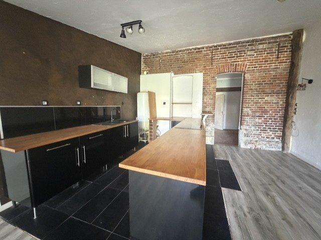 Grande Maison De Ville De 145 m2 Avec Jardin, 4 Chambres Aun. 143m² Auneuil