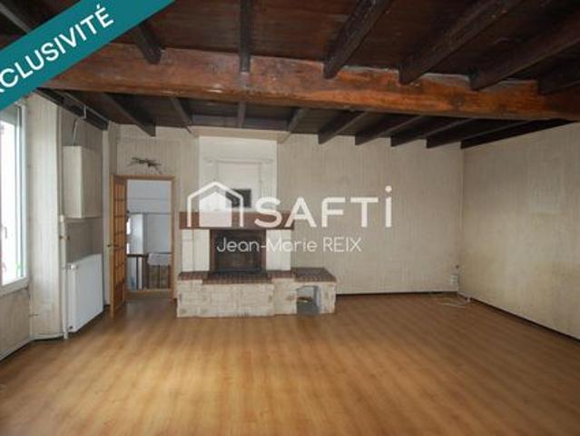 Grande maison de ville 230 m² – Fort potentiel – Jardin et grange