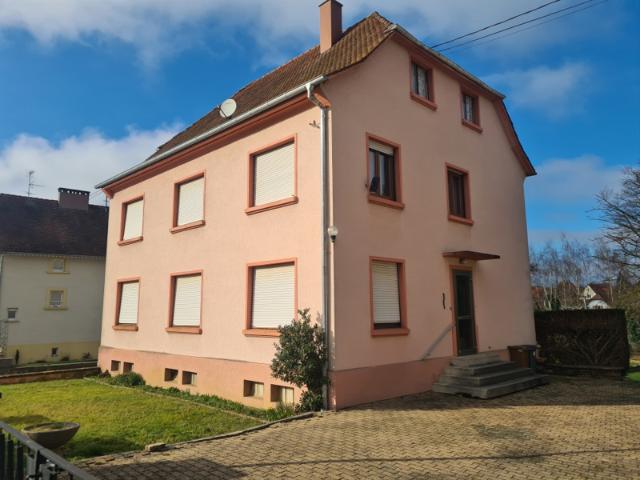 Grande maison de 187m2 sur 12,53 ares à Soultz Sous Forêts