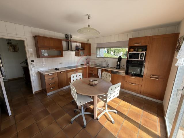 Grande Maison de 226 m2 avec 5 chambres avec terrasse