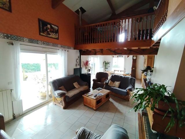 Grande maison Familiale avec Piscine Vue Pyrénées