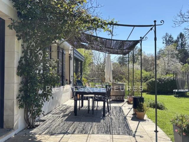 Grande Maison Familiale Avec Belles Prestations 190m² Ardentes