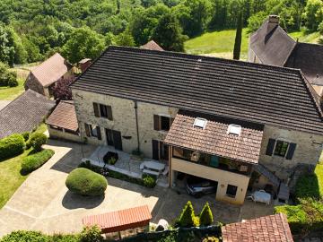 Grande maison familiale en pierre Volumes, confort et pote