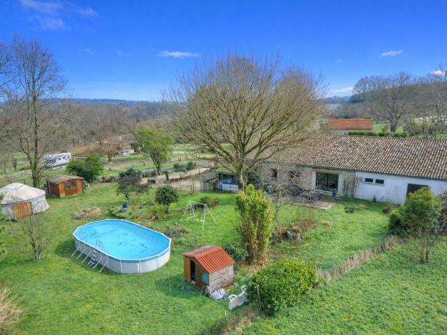 Grande maison familiale rénovée avec charme et modernité 251m² Montcaret