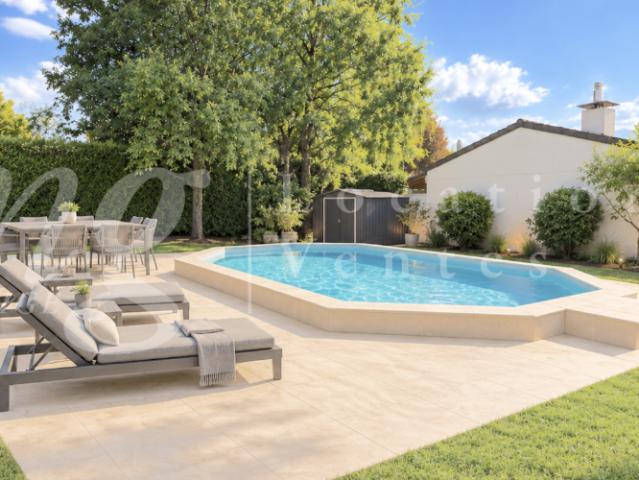 GRANDE MAISON INDIVIDUELLE DE 8 PIECES TRES BEAU JARDIN CLOTURE ARBORE AVEC PISCINE NEUVE