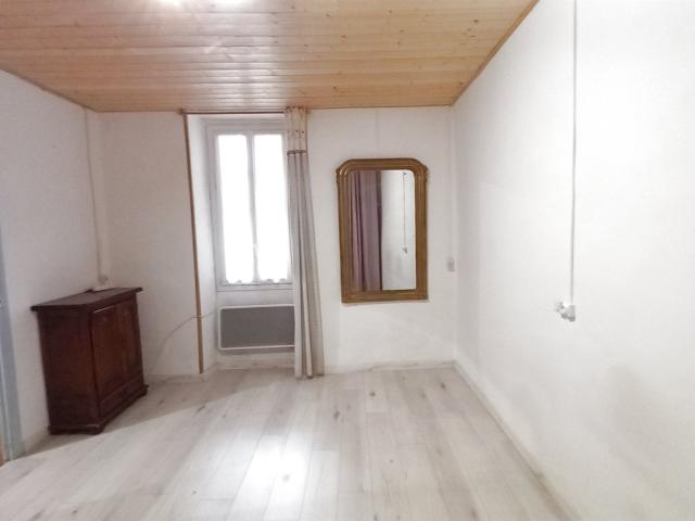 Grande Maison rénovée avec terrasses. 145m² Graissessac