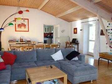 Grande maison rénovée avec jardin