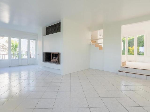 Grande maison rénovée de 7 pièces à Gagny