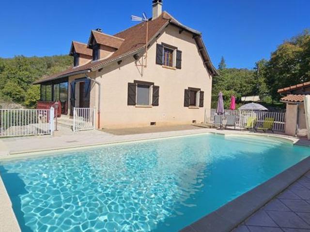 Grande maison traditionnelle proche de Cajarc