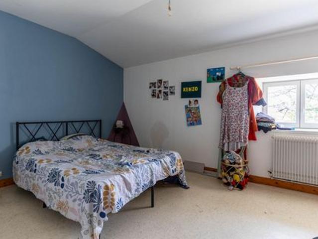 Grande maison 187 m² avec jardin – Saint Sornin 16220