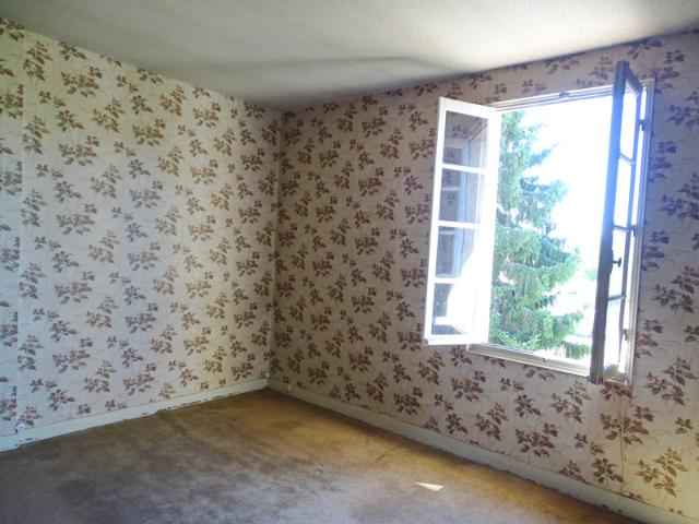 Grande maison 5 chambres proche tous commerces avec jardin de 1500 m²