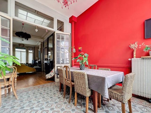Grande semi bourgeoise de 183 m2 à Tourcoing Gambetta jolie fa?