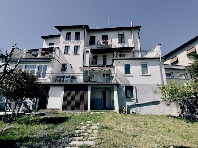 GRANDE PENSIONE DI 13.5 LOCALI CON RISTORANTE A NOVAGGIO