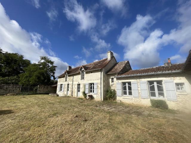 Grande propriété avec terrain 18392m² Richelieu