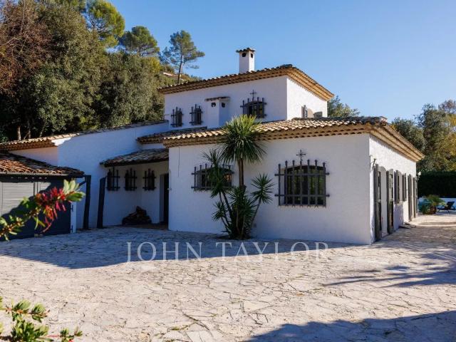 Grande propriété Domaine des Hauts de Saint Paul 274m² La Colle sur Loup