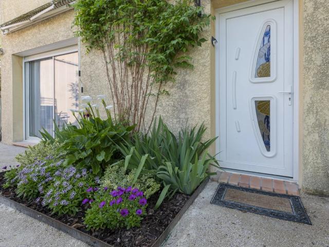 Grande villa en impasse proche centre ville 157m² Arles