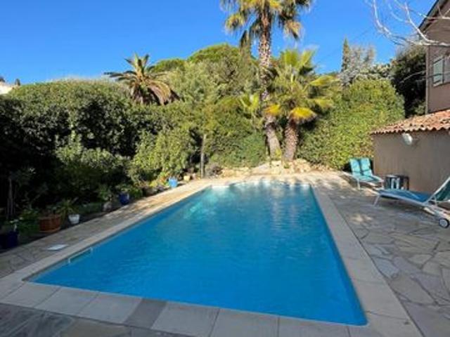 Grande villa familiale vue mer