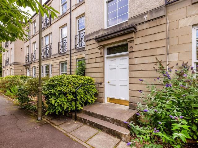 Grandfield, Edinburgh 2 bed apartment to rent £1,395 pcm £322 pw