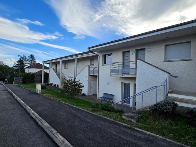Grandfontaine chambre meublée en résidence seniors