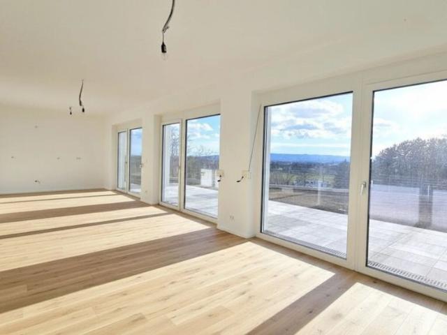 Grandioser Blick inklusive! Großzügiges Haus in Taumlage und top Ausstattung Miete mit Kaufoption