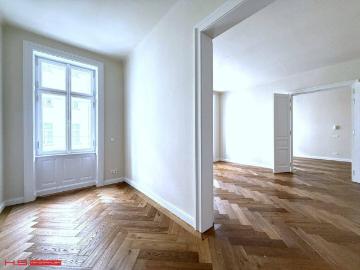ZUM NEUEN PREIS ERSTBEZUG HIGH END STANDARD 4 ZIMMER ! 2 BÄDER 2 WC RENOVIERTES STILJUWEL