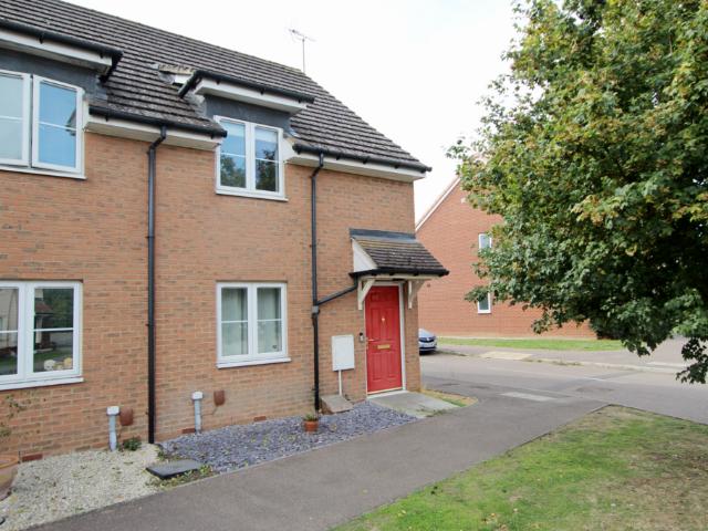Grandridge Close, Cambridge CB21 2 bed house to rent £1,550 pcm £358 pw