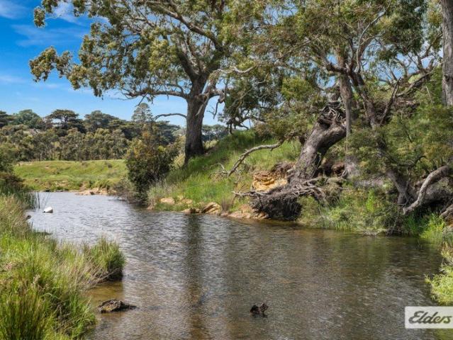 'Grandview' Quintessential Country Living in The Macedon Ranges