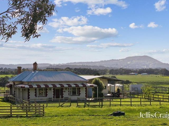 Grandview timeless heritage charm with breathtaking rural views