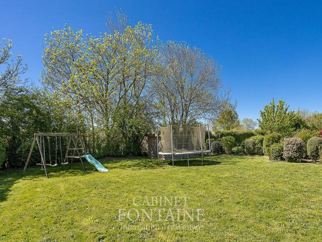 Grandvilliers Belle CONTEMPORAINE 149 M2, 5 Chambres 149m² Grandvilliers
