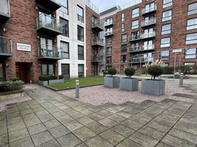 Granite Court, Prestwich M25, 2 bed flat to rent, £1,250 pcm | PrimeLocation