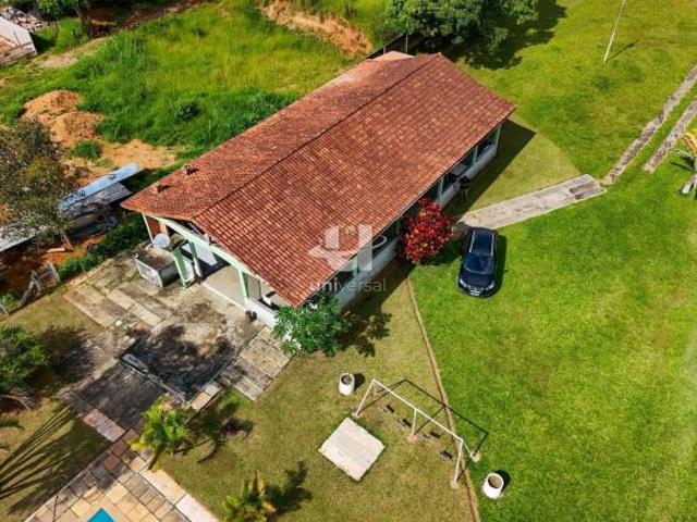 Granja no Bairro Nautico